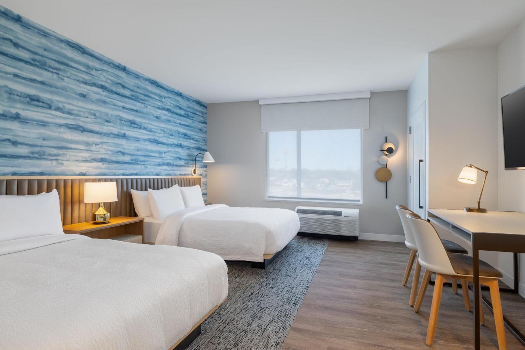 Towneplace Suites By Marriott Geneva At Spire Academy מראה חיצוני תמונה